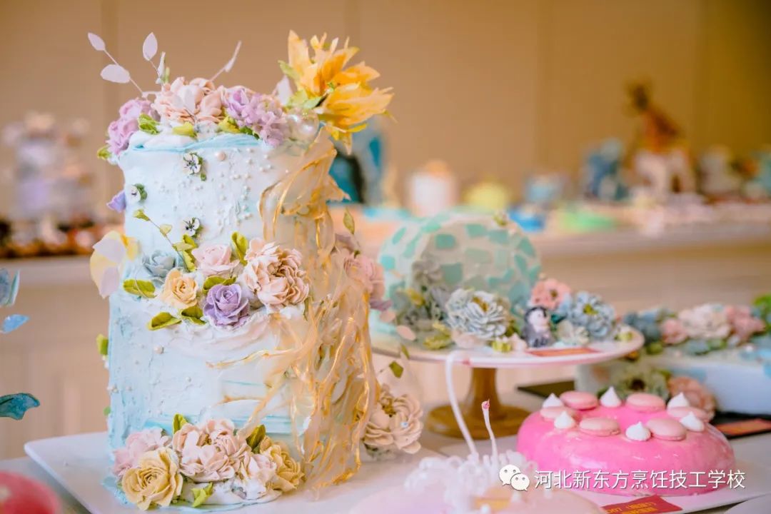 當(dāng)烘焙學(xué)徒學(xué)西點(diǎn)？你還是太年輕！