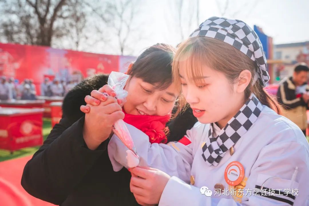 母親節(jié)丨蛋糕DIY，“獻(xiàn)給媽媽的愛”就是如此甜！