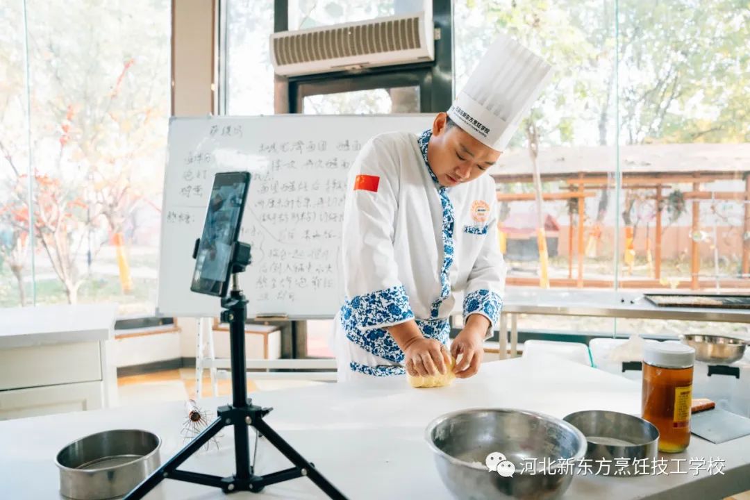 【線上學(xué)習(xí)】期間，你有沒有為網(wǎng)課“拼過命”？