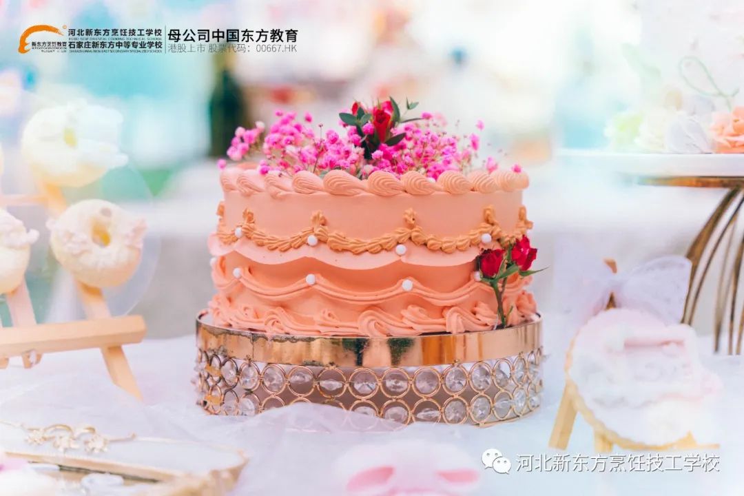 為什么女生適合學(xué)西點(diǎn)烘焙？那是對浪漫精致生活直觀的追逐……
