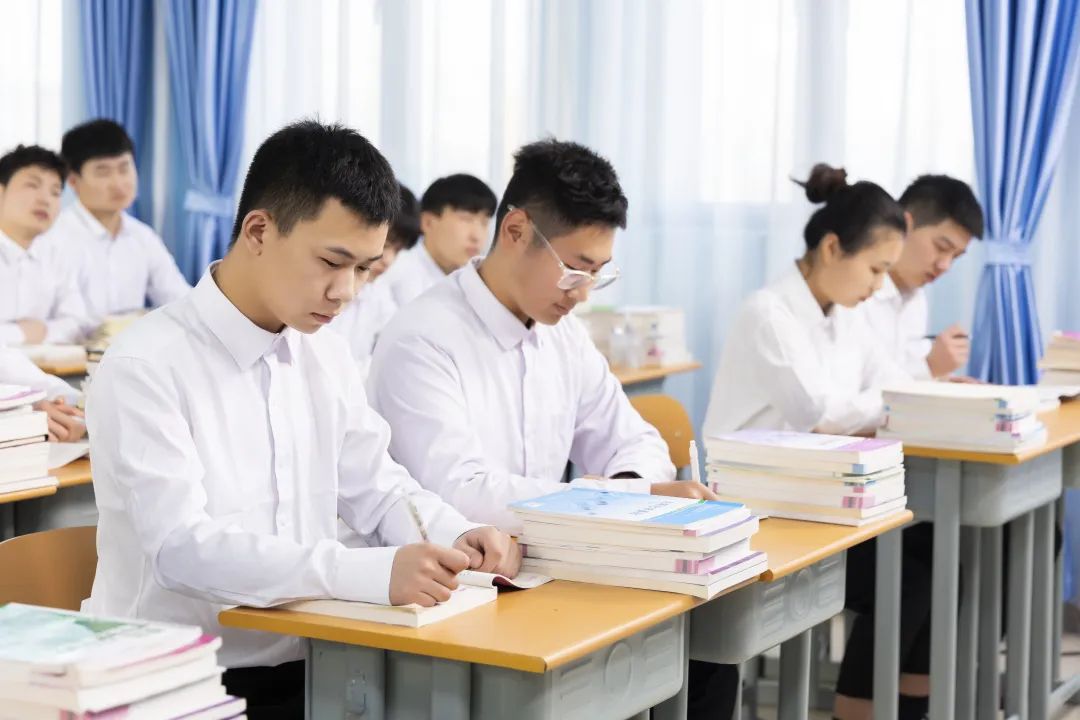 選擇職教，你會(huì)收獲什么？