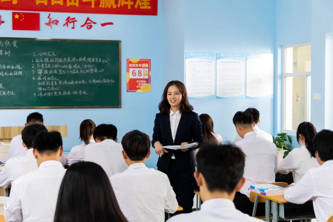 2025考上普高是唯一出路嗎？學(xué)技術(shù)也可以