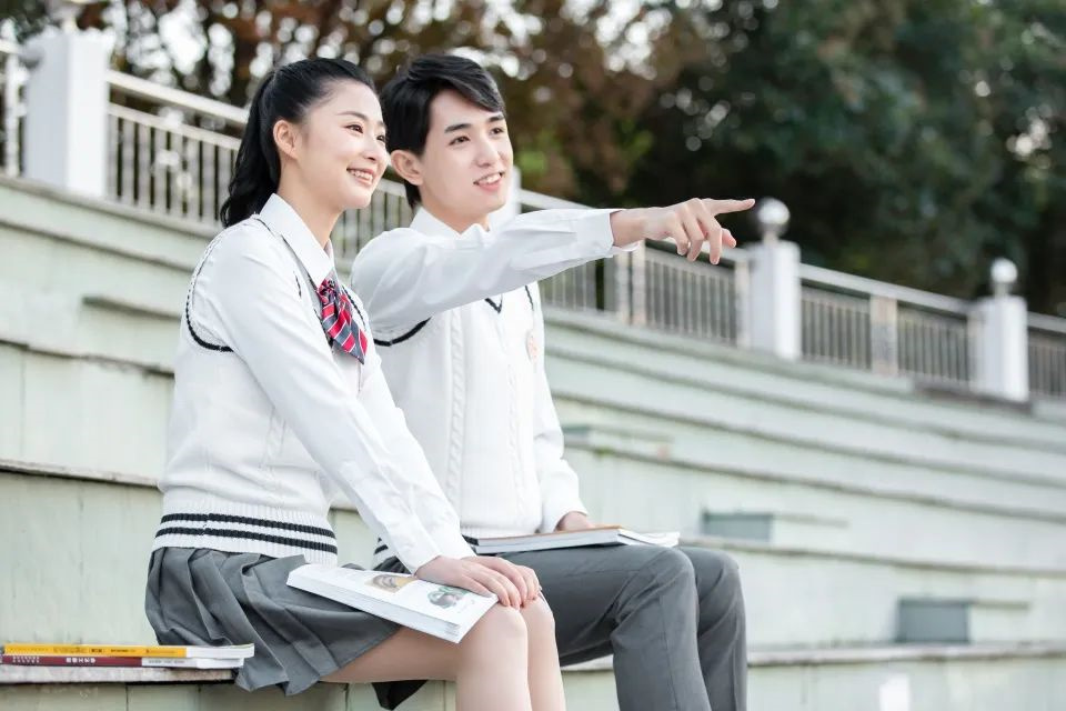 一模結(jié)束后，如何正確看待模考成績并做好接下來的規(guī)劃？