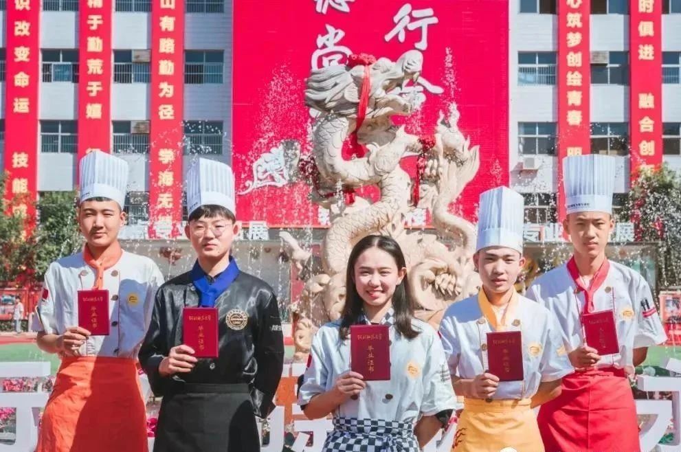 9f312f2baa9ded854f156ac74bc83c11.jpg 9f312f2baa9ded854f156ac74bc83c11.jpg