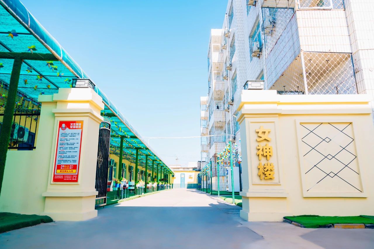 efeea4e275fa29c5a93af356675e21e2.jpg efeea4e275fa29c5a93af356675e21e2.jpg