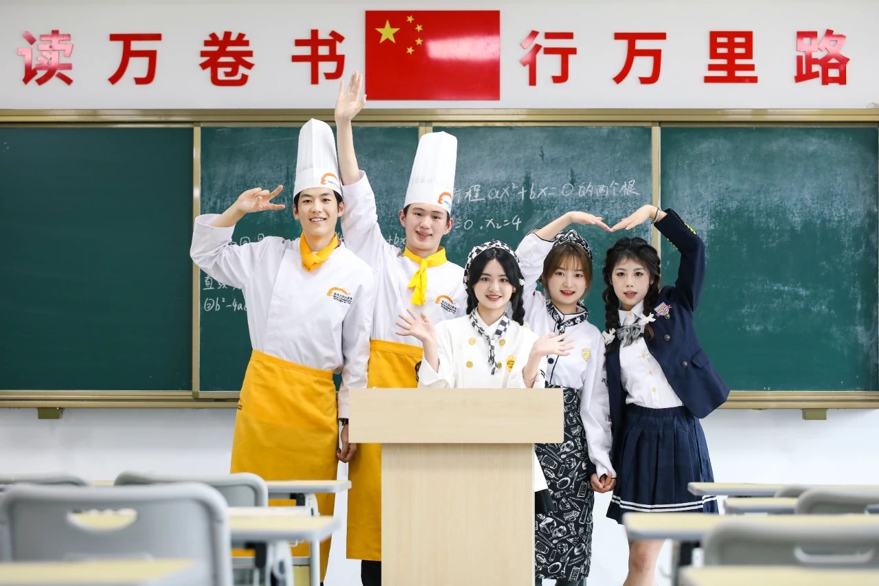 c6039db3ff35fc050bc42c707b42e9ed.jpg c6039db3ff35fc050bc42c707b42e9ed.jpg