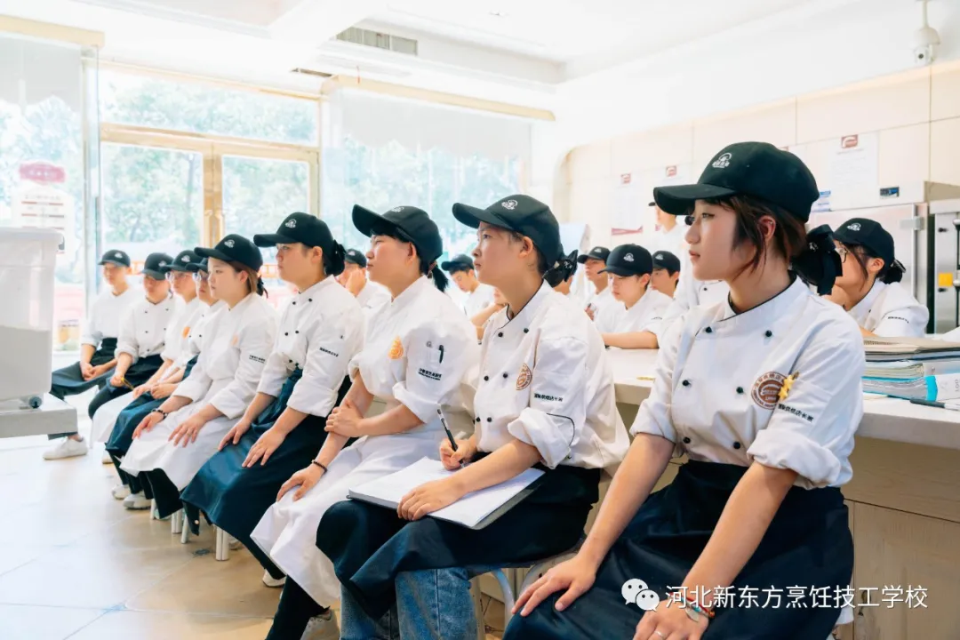 開學(xué)季成轉(zhuǎn)學(xué)季？河北新東方烹飪技工學(xué)校成職教學(xué)子的新選擇！