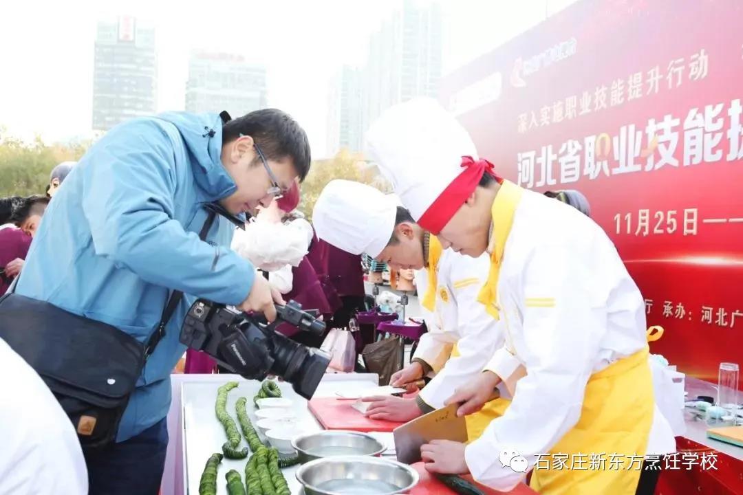 華麗轉(zhuǎn)身丨職校轉(zhuǎn)學(xué)新東方烹飪學(xué)校，用技能鑄就美好未來(lái)！